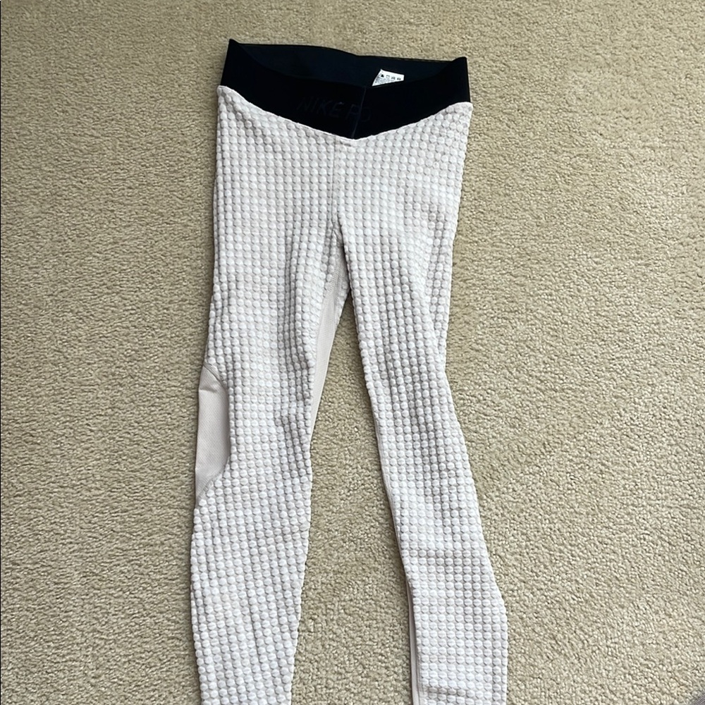 Nike Cream and Black Leggings for Active Comfort